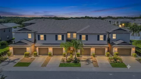 817 Royal Empress Dr, Ruskin, FL 33570