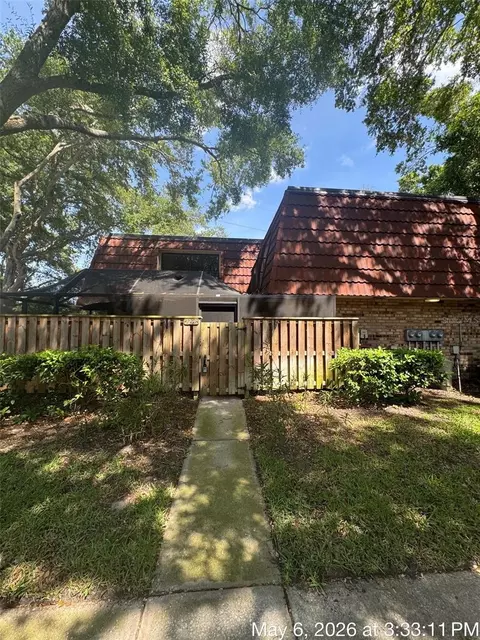 2726 11th Ct, Palm Harbor, FL 34684