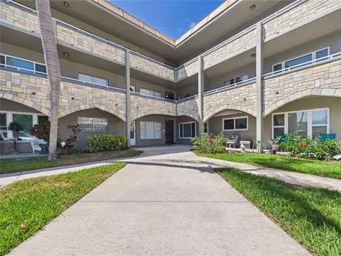 2462 Brazilia Dr #42, Clearwater, FL 33763