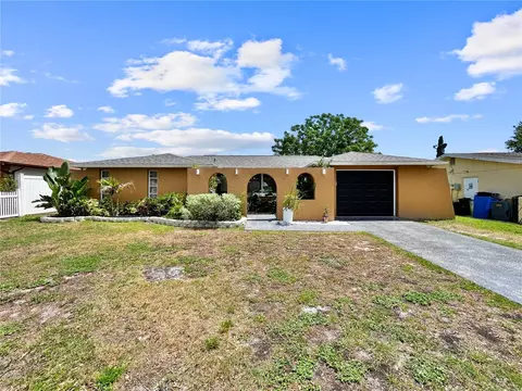 6904 Tierra Linda St, Port Richey, FL 34668