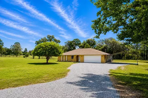 9086 Grove Rd, Brooksville, FL 34613