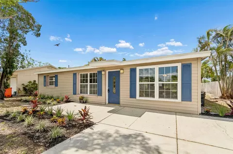 8624 91st Ter, Seminole, FL 33777