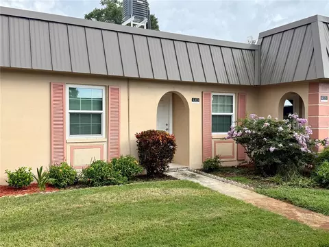 4303 Summersun Dr, New Port Richey, FL 34652