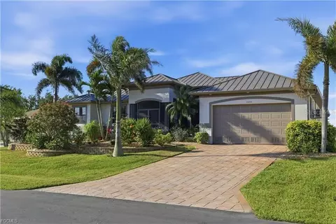 24319 Contra Costa Ln, Punta Gorda, FL 33955