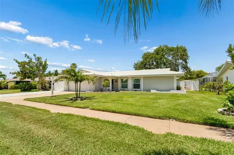 1110 Mccarty St, Dunedin, FL 34698