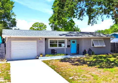 5548 Cedar St NE, Saint Petersburg, FL 33703