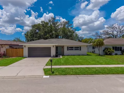 11818 69th Way, Largo, FL 33773