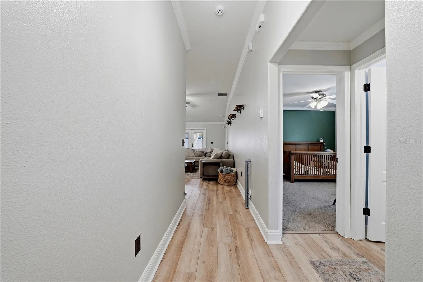 698 Winthrop Dr, Spring Hill, FL 34609 photo 7