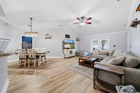 698 Winthrop Dr, Spring Hill, FL 34609 photo 8