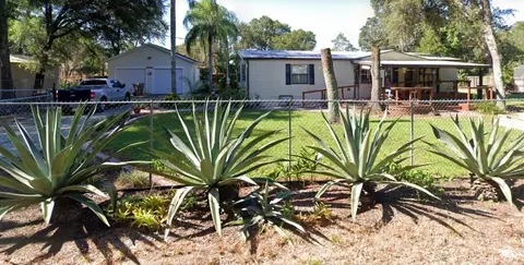 21128 Niles Ave, Mount Dora, FL 32757