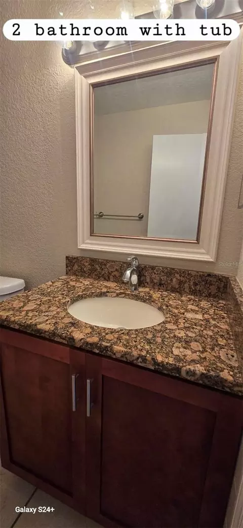 Bath - 131 Clowson Ct, Ocoee, FL 34761 photo 5 of 12