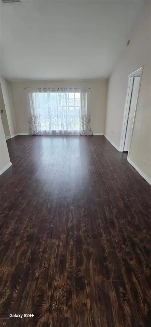 Living - 131 Clowson Ct, Ocoee, FL 34761 photo 5 of 12