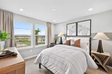 Bedroom - 13153 Oxeye Ln, Parrish, FL 34219 photo 3 of 4