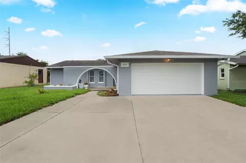 5019 Larch Ln, New Port Richey, FL 34653
