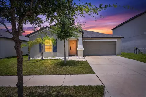 11216 Kelly Green Ave, Wimauma, FL 33598