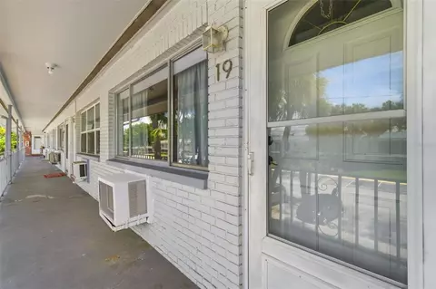 2353 Shelley St #19, Clearwater, FL 33765