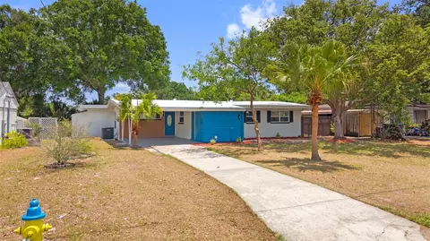 10221 N Fleetwood Dr, Tampa, FL 33612