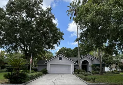 5106 Stonehurst Rd, Tampa, FL 33647