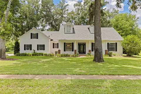 3502 Sam Allen Oaks Cir, Plant City, FL 33565