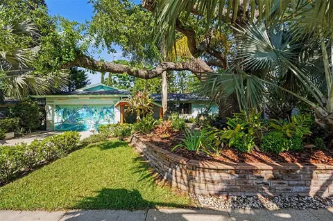 2027 Seton Dr, Clearwater, FL 33763