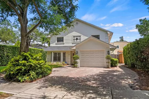 3811 W Granada St, Tampa, FL 33629