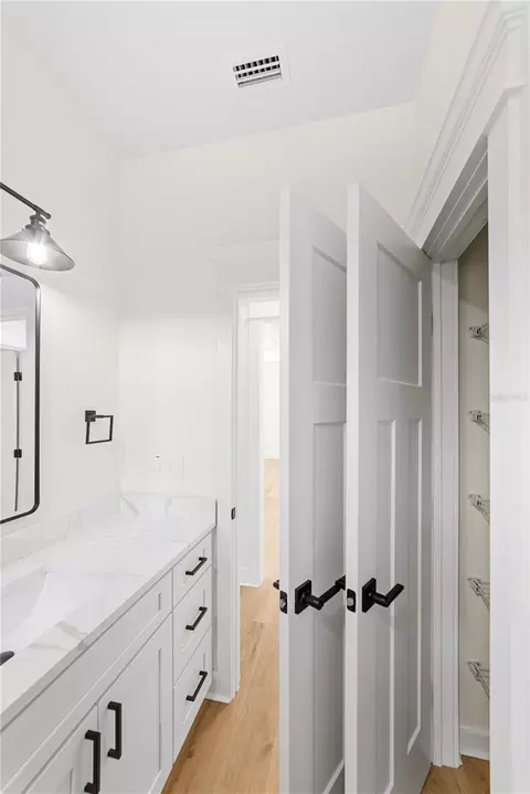 Bath - 35425 Nutmeg Dr, Webster, FL 33597 photo 7 of 7