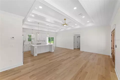 Living - 35425 Nutmeg Dr, Webster, FL 33597 photo 5 of 6