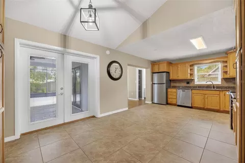 Other - 2078 Shadow Pine Dr, Brandon, FL 33511 photo 2 of 9