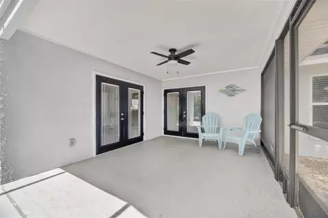 Exterior - 2078 Shadow Pine Dr, Brandon, FL 33511 photo 6 of 12