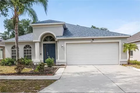 210 Smokey Hill Ave, Ruskin, FL 33570
