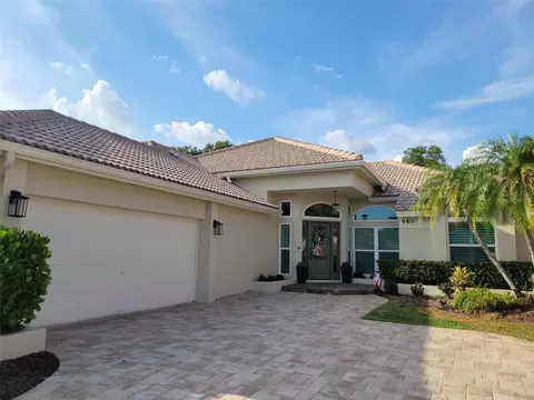 961 Live Oak Ave NE, Saint Petersburg, FL 33703