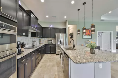 Kitchen - 14269 Skipping Stone Loop, Parrish, FL 34219 photo 1 of 5