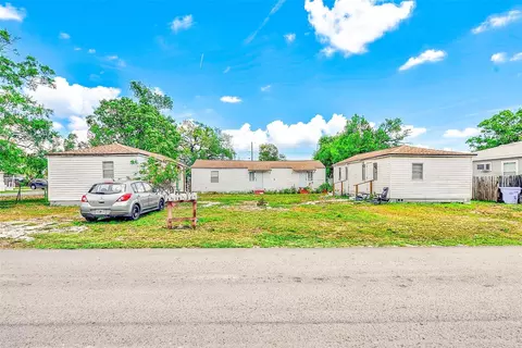 3257 57th Ave N, Saint Petersburg, FL 33714