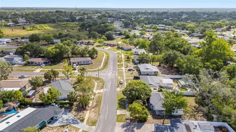 View/Area - 6816 Treehaven Dr, Spring Hill, FL 34606 photo 8 of 9