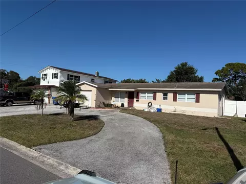 6781 33rd Ave N, Saint Petersburg, FL 33710