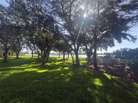 Exterior - 4605 Barnstead Dr, Riverview, FL 33578 photo 7 of 9