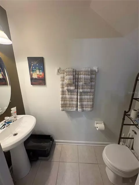 Bath - 4605 Barnstead Dr, Riverview, FL 33578 photo 1 of 1