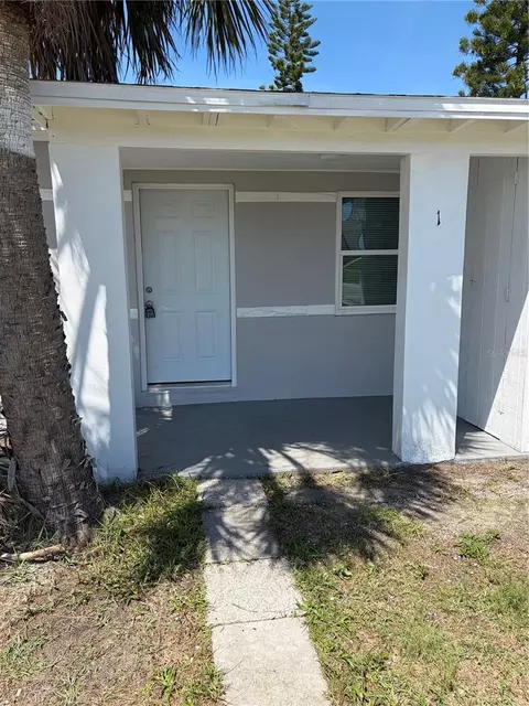 Exterior - 14016 E Parsley Dr, Madeira Beach, FL 33708 photo 2 of 5
