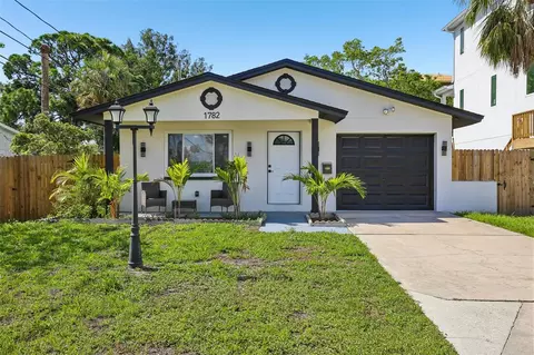 1782 Maryland Ave NE, Saint Petersburg, FL 33703