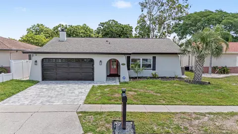 2333 Citrus Hill Rd, Palm Harbor, FL 34683