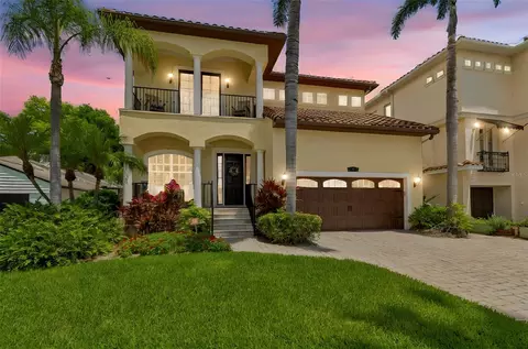 107 Bermuda Ave, Tampa, FL 33606