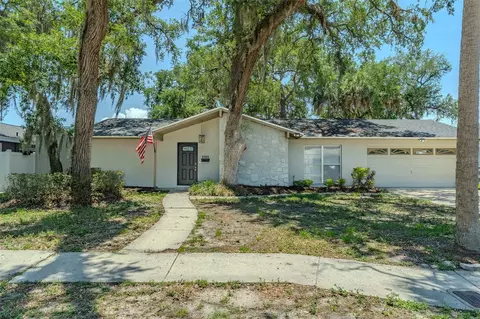 8018 W Pocahontas Ave, Tampa, FL 33615
