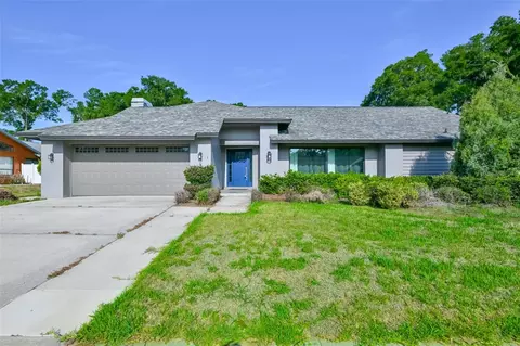 2701 Herndon St, Valrico, FL 33596