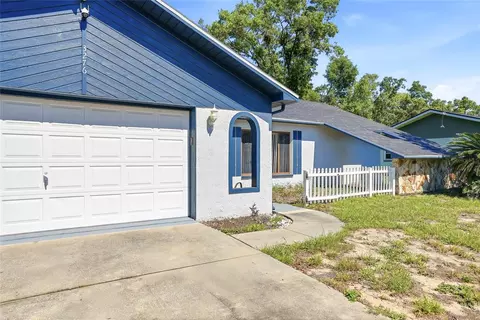 Exterior - 3276 Morven Dr, Spring Hill, FL 34609 photo 3 of 10