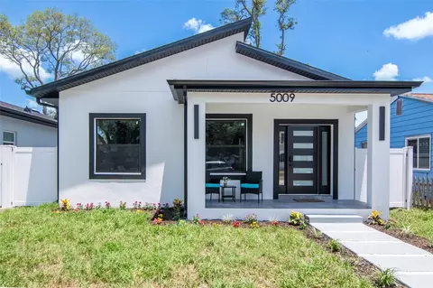 5009 9th Ave S, Gulfport, FL 33707