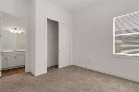 Bedroom - 13817 Sharp Hawk Dr, Riverview, FL 33569 photo 3 of 4