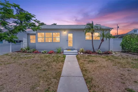 260 42nd Ave, Saint Pete Beach, FL 33706