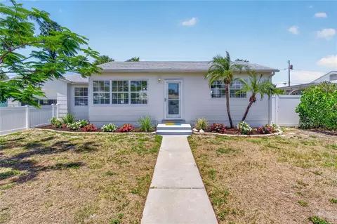 260 42nd Ave, Saint Pete Beach, FL 33706