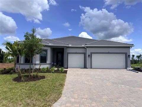 5031 Golden Shore Ct, Lakewood Ranch, FL 34211