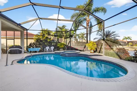 Exterior - 5073 Ruby Flats Dr, Wimauma, FL 33598 photo 9 of 14